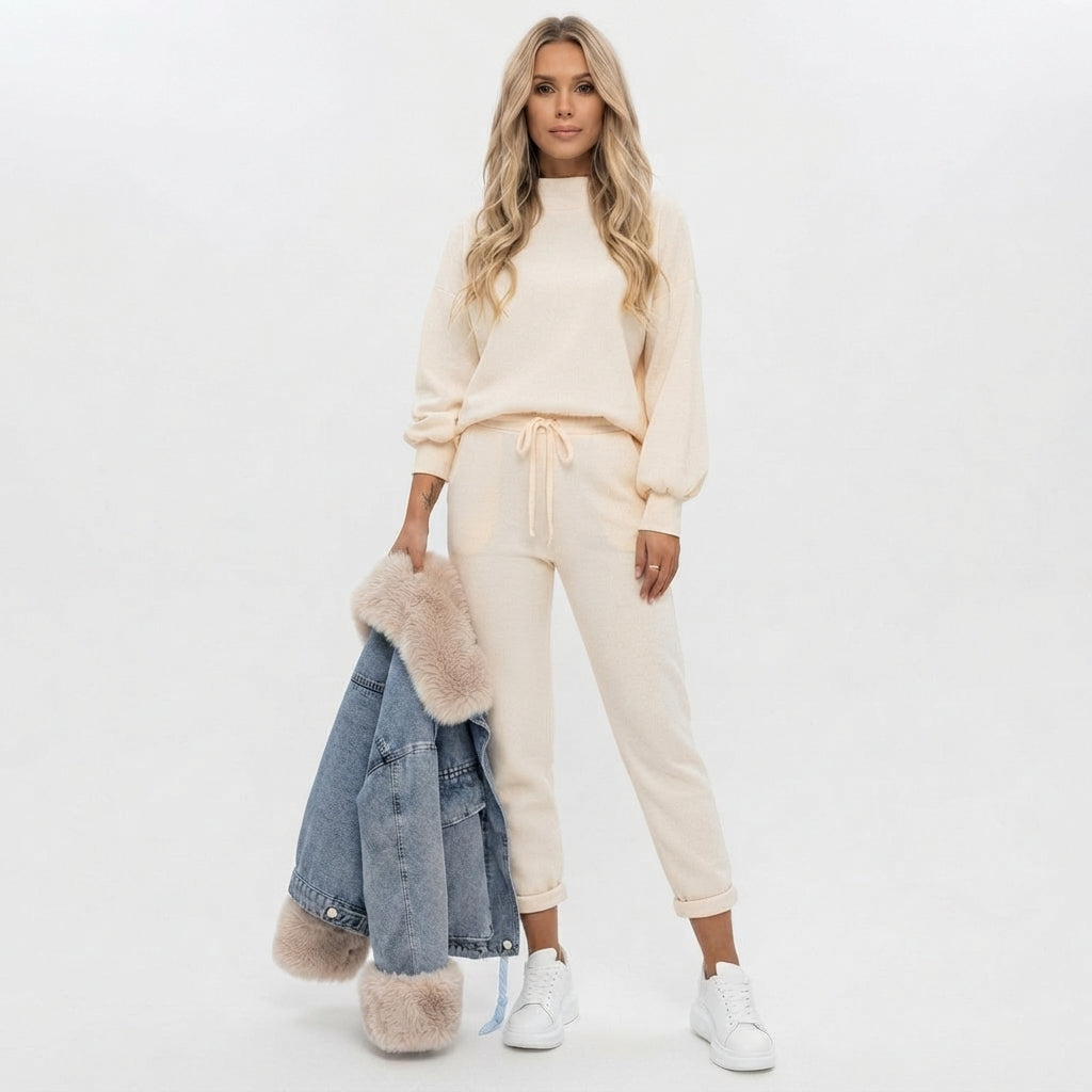 Two-Piece Relaxed Loungewear Set for Women